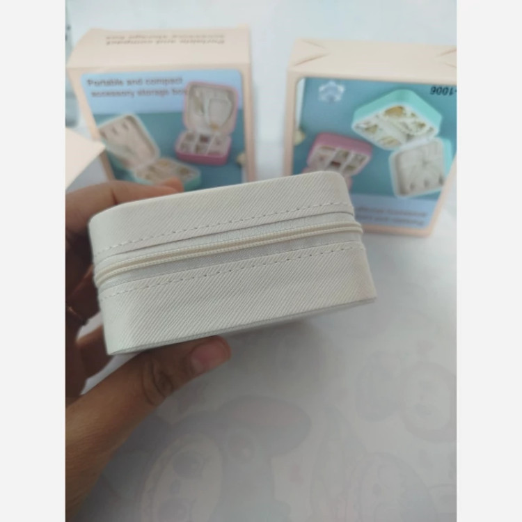 جعبه جواهرات و اکسسوری