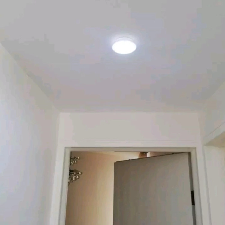 چراغ زیرکابیتی به همراه ریموت