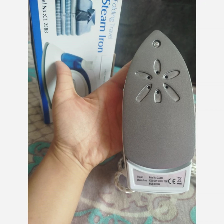 اتو بخار مسافرتی مدل تاشو