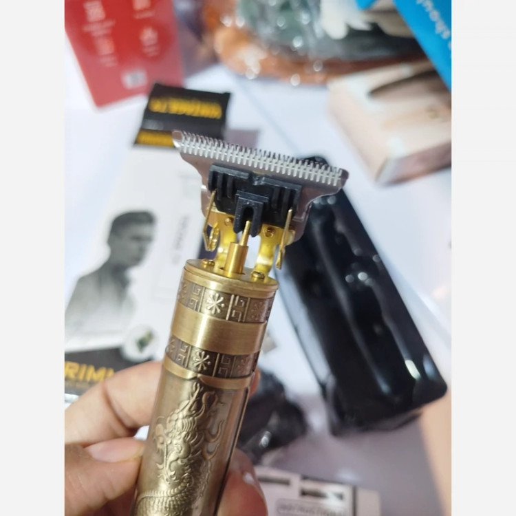 ماشین اصلاح صورت و مو سلطنتی t9